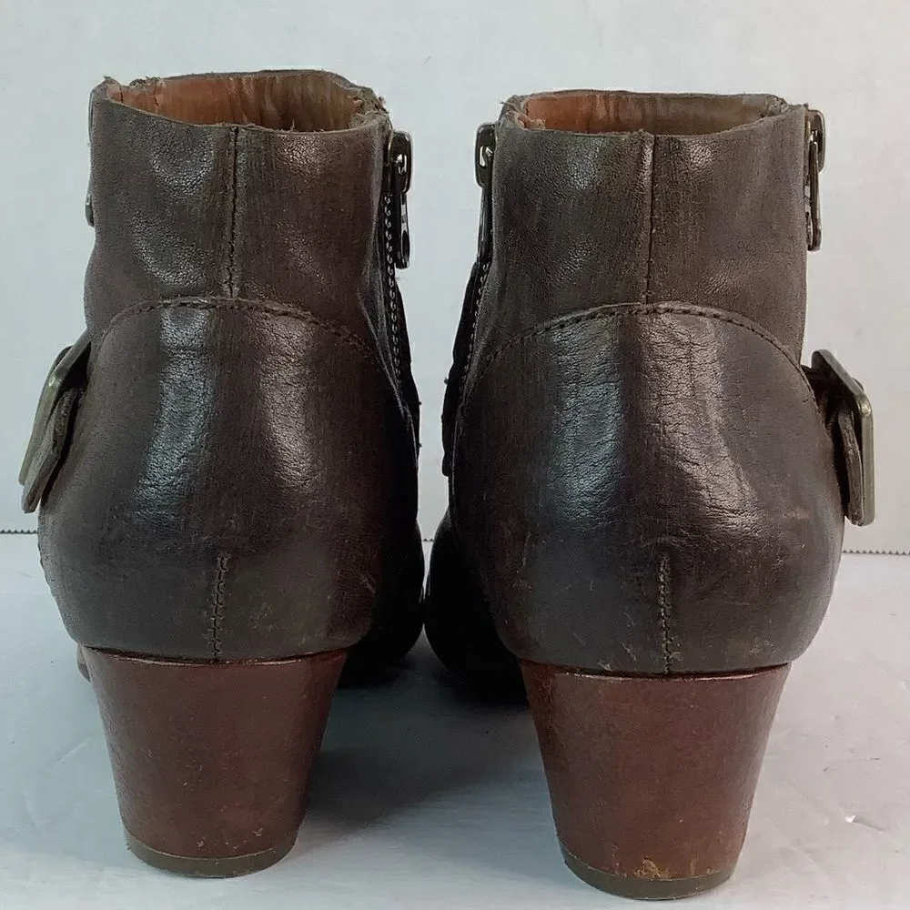 Kork-Ease Block Heel Round Toe Belted Ankle Brown Leather Ankle Booties Sz 6M